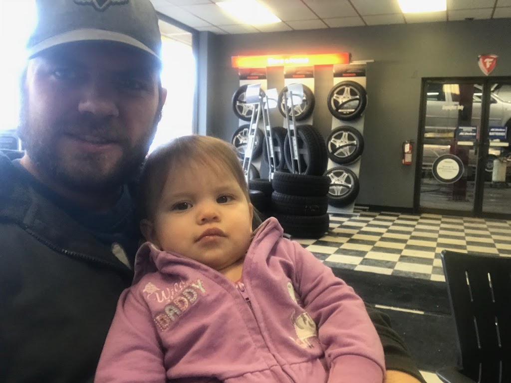 Scott Vine Tire and Auto | 350 Scott St Unit 109, St. Catharines, ON L2N 6T4, Canada | Phone: (905) 937-0660
