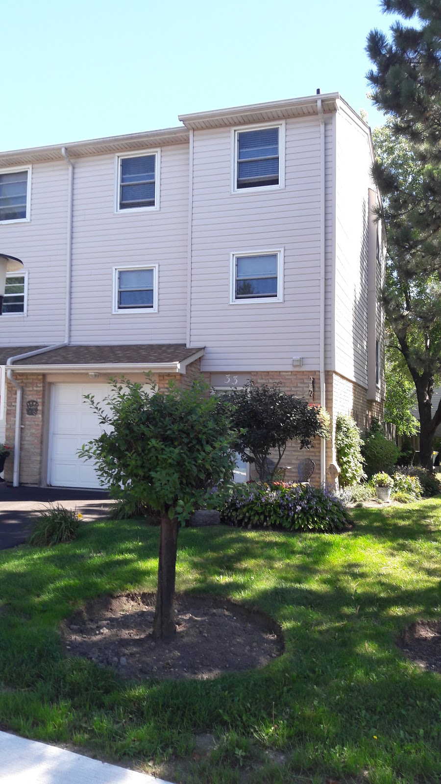 Settlers Green | 5800 Montevideo Rd, Mississauga, ON L5N 2S1, Canada