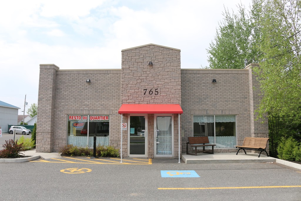 Resto Du Quartier | 765 Boulevard Saint-Joseph O, Drummondville, QC J2E 1K4, Canada | Phone: (819) 472-7200