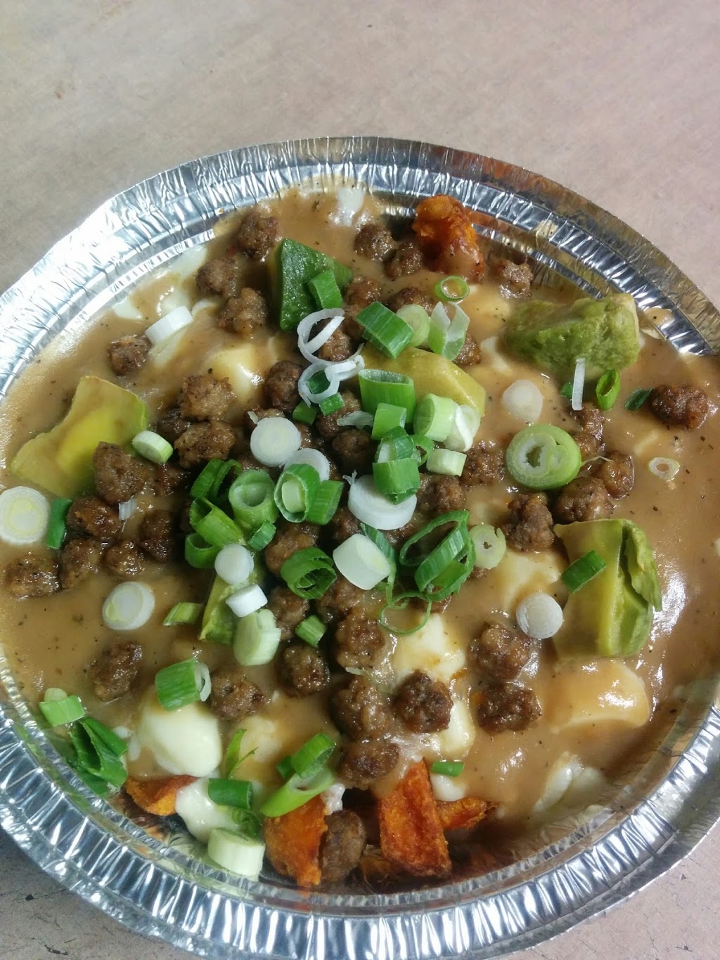 La Poutinerie | 1443 Ogilvie Rd, Gloucester, ON K1J 7P3, Canada | Phone: (613) 366-3588