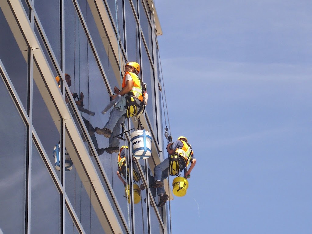 Bristol Window Cleaning | Box 75145, Westhills, Calgary, AB T3H 3M1, Canada | Phone: (403) 244-7279