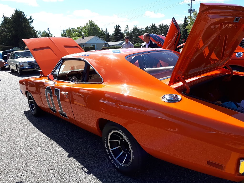 Centre Sportif | 1550 Chemin du Rapide, Rivière-Rouge, QC J0T 1T0, Canada | Phone: (819) 275-3385