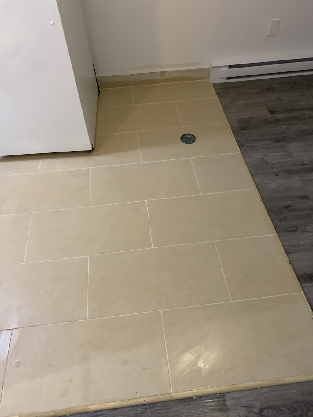 Redjy Construction | 4876 de la Fabrique, Laval, QC H7C 1E3, Canada | Phone: (438) 877-5919