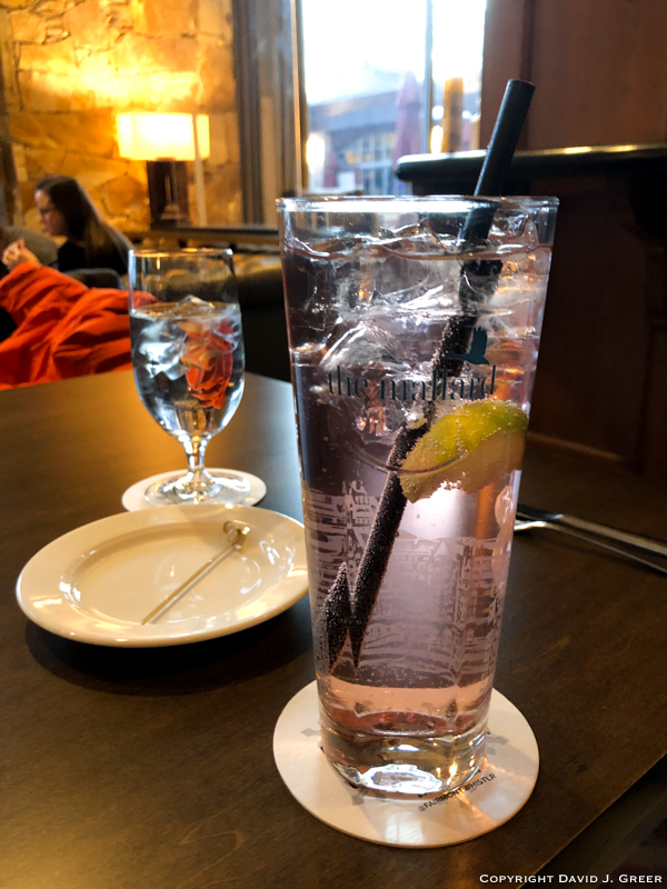 Mallard Lounge | 4599 Chateau Blvd Unit 205, Whistler, BC V0N 1B4, Canada | Phone: (604) 938-8000