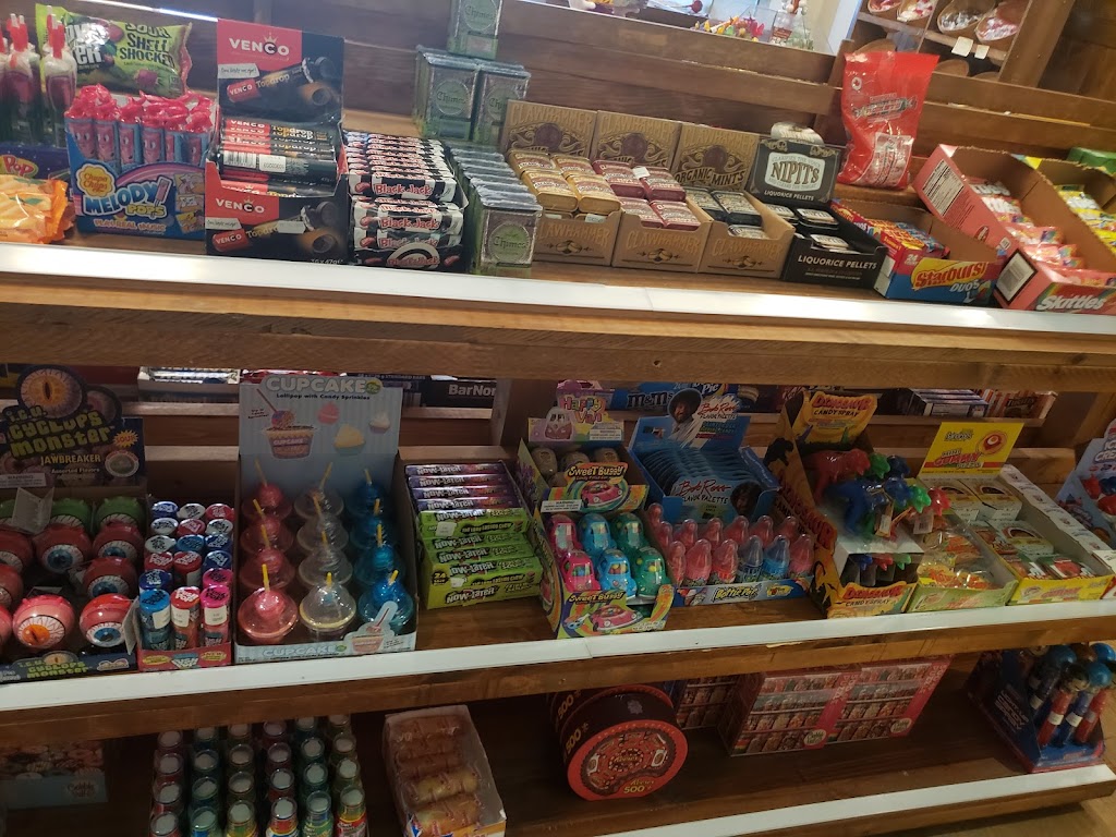 Harveys Confectionery | 1900 Heritage Dr SW, Calgary, AB T2V 2X3, Canada | Phone: (403) 268-8500