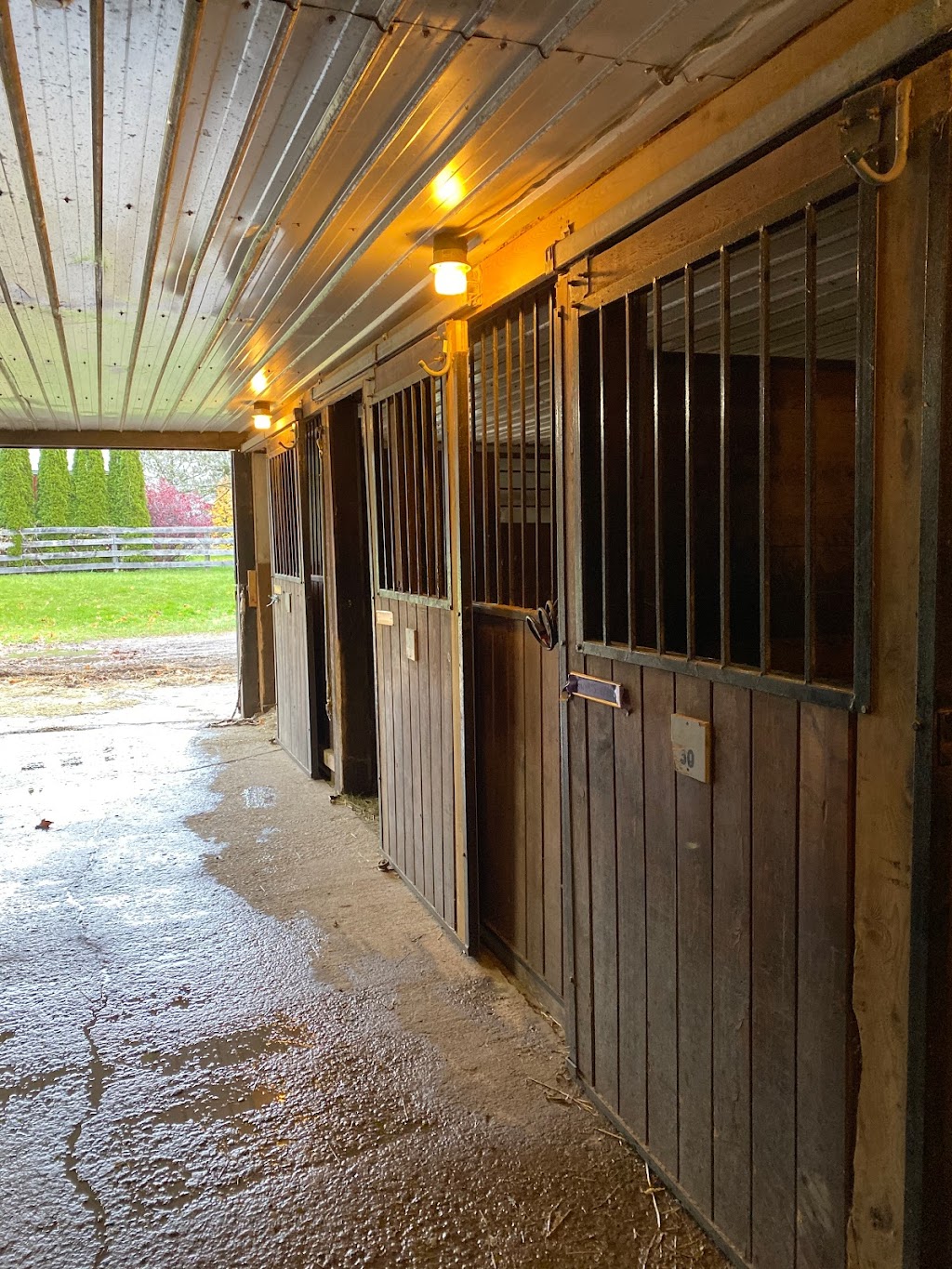 Kingsway Equestrian | point of interest | 2089 Brock Rd, Uxbridge, ON L9P 1R4, Canada | 4163582124 OR +1 416-358-2124