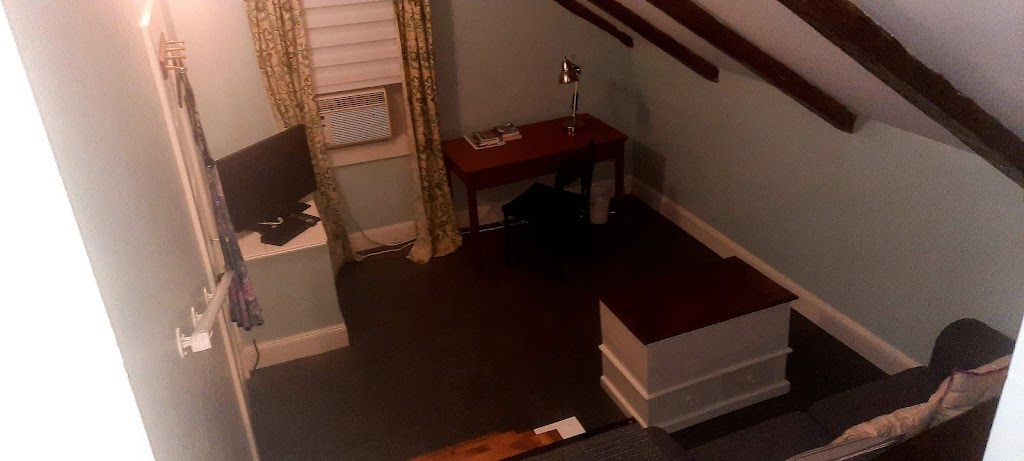 Inn the Elms | 10340 Durham St, Pugwash, NS B0K 1L0, Canada | Phone: (902) 243-2885