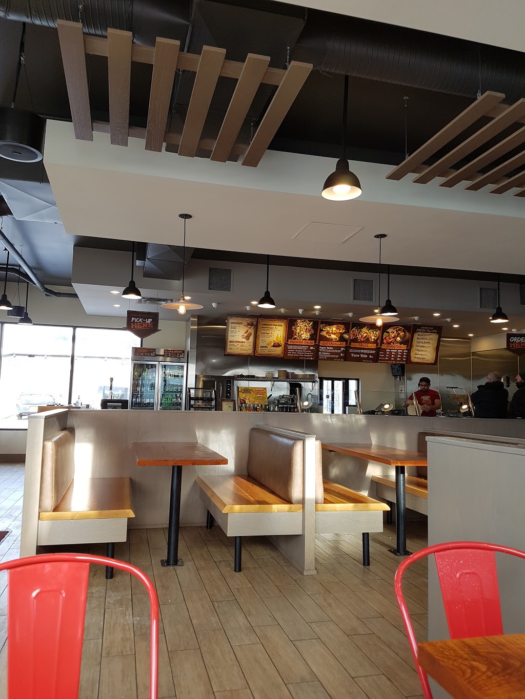 Mucho Burrito Fresh Mexican Grill | 160 Stewart Green SW, Calgary, AB T3H 3C8, Canada | Phone: (403) 727-6477