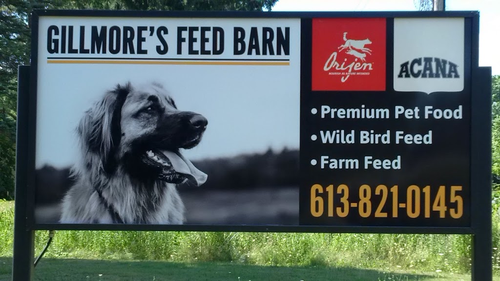 Gillmores Feed Barn | 6844 Bank St, Metcalfe, ON K0A 2P0, Canada | Phone: (613) 821-0145