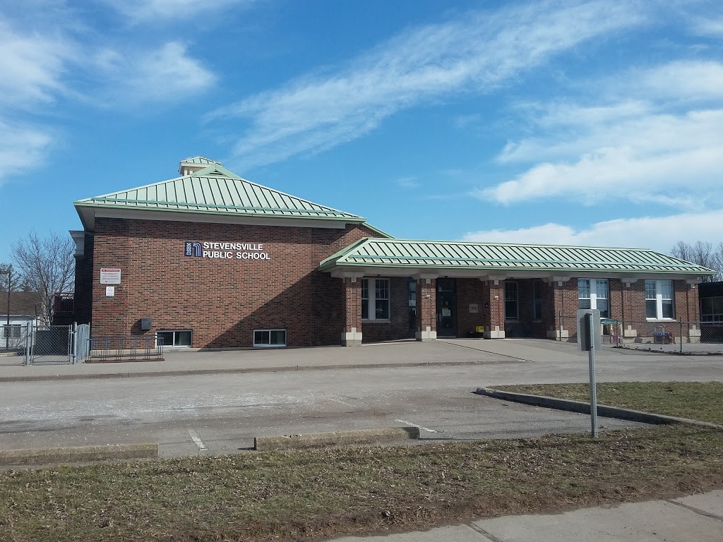 Stevensville Public School | 3521 E Main St, Stevensville, ON L0S 1S0, Canada | Phone: (905) 382-3122
