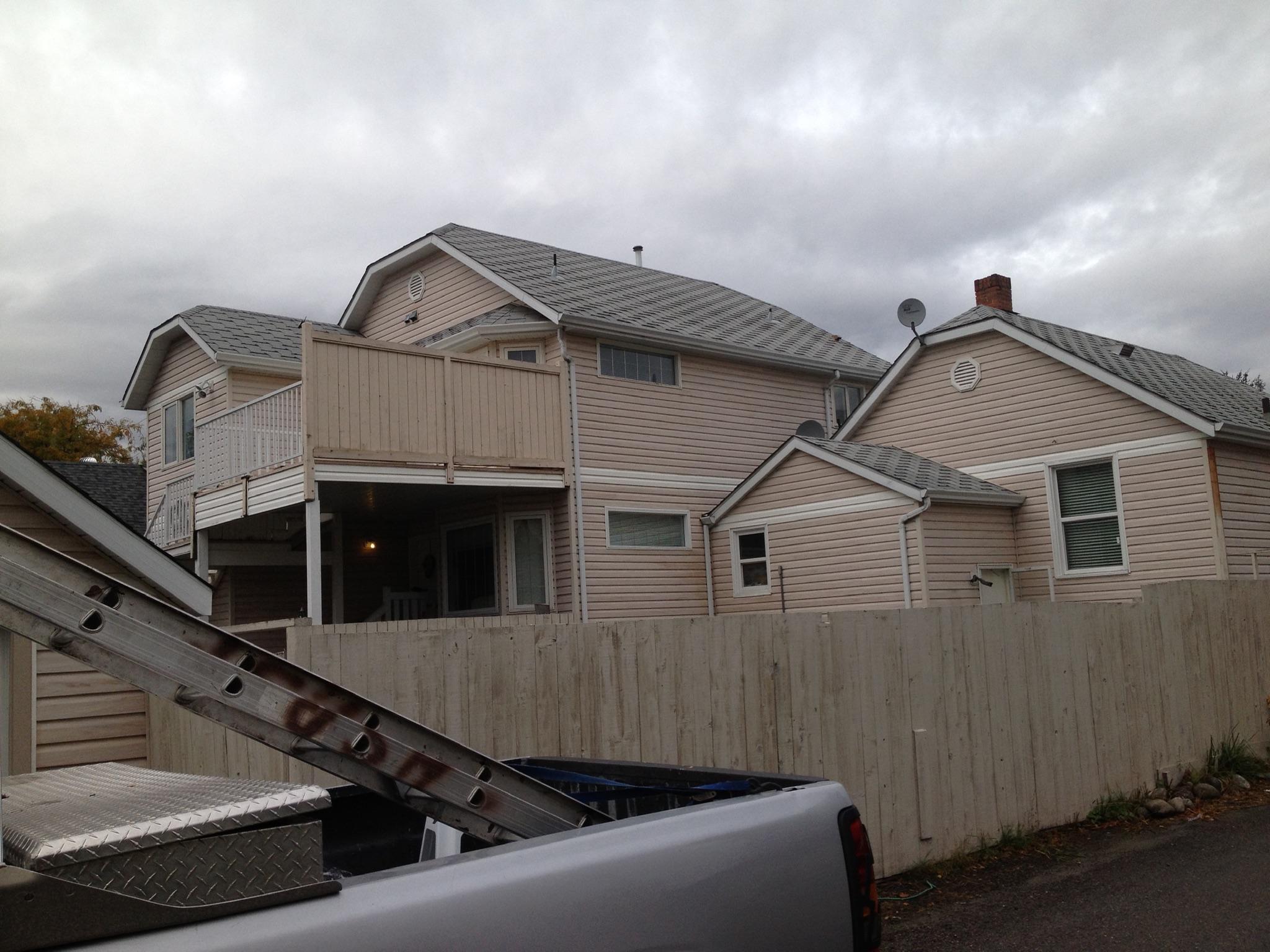 Roof Smart Projects | 3151 Lakeshore Rd., Kelowna, BC V1W 3S9, Canada | Phone: (250) 878-8744