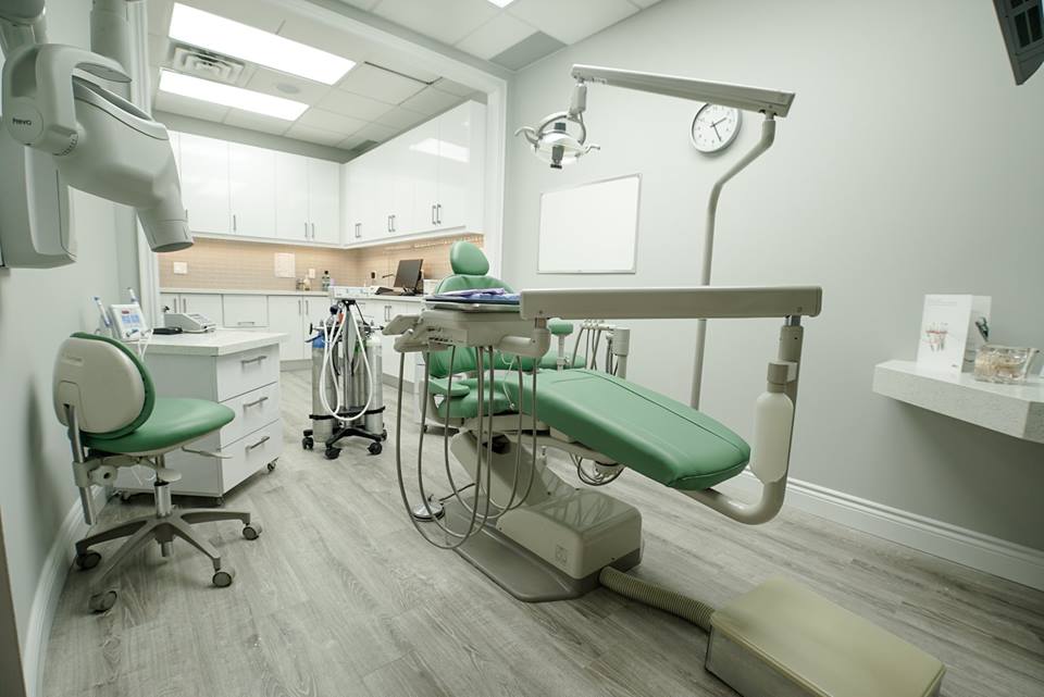 Midland Smile Solutions | 16821 ON-12 Unit #3, Midland, ON L4R 0A9, Canada | Phone: (705) 526-6666