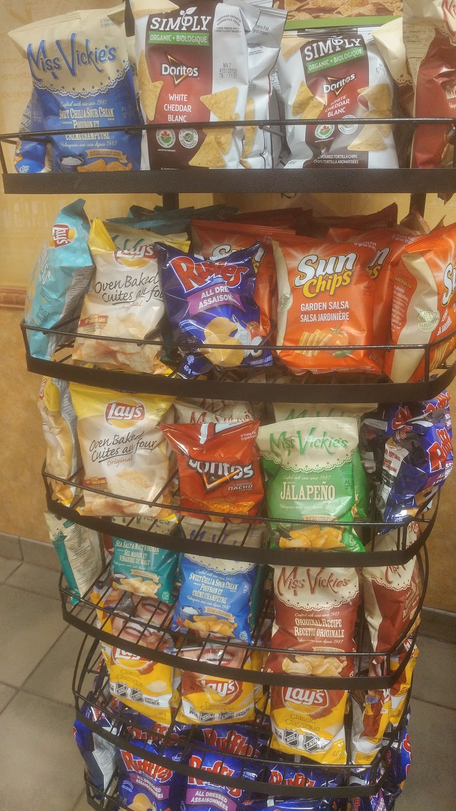 Subway | 936 E Main St Unit 2, Welland, ON L3B 3Y9, Canada | Phone: (289) 820-7068