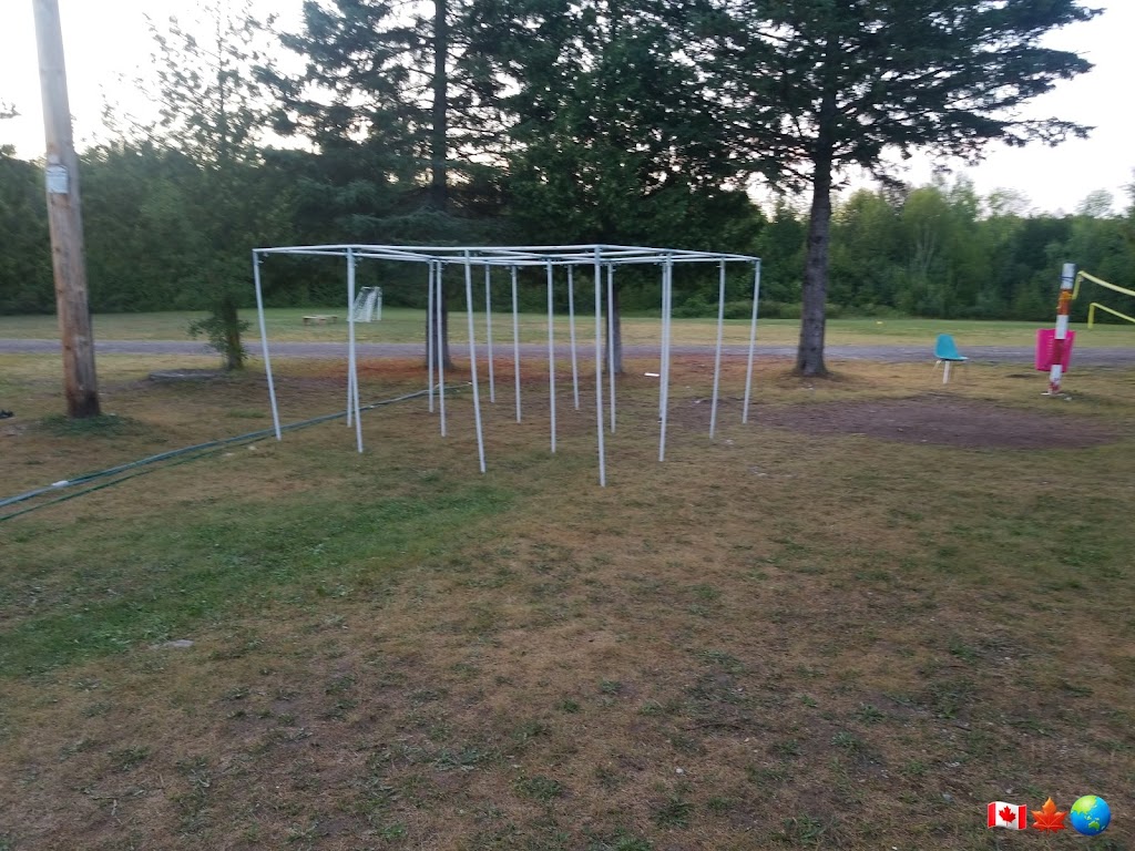 Tropinka Summer Camp | 1406 QC-141, Saint-Herménégilde, QC J0B 2W0, Canada | Phone: (416) 836-9612