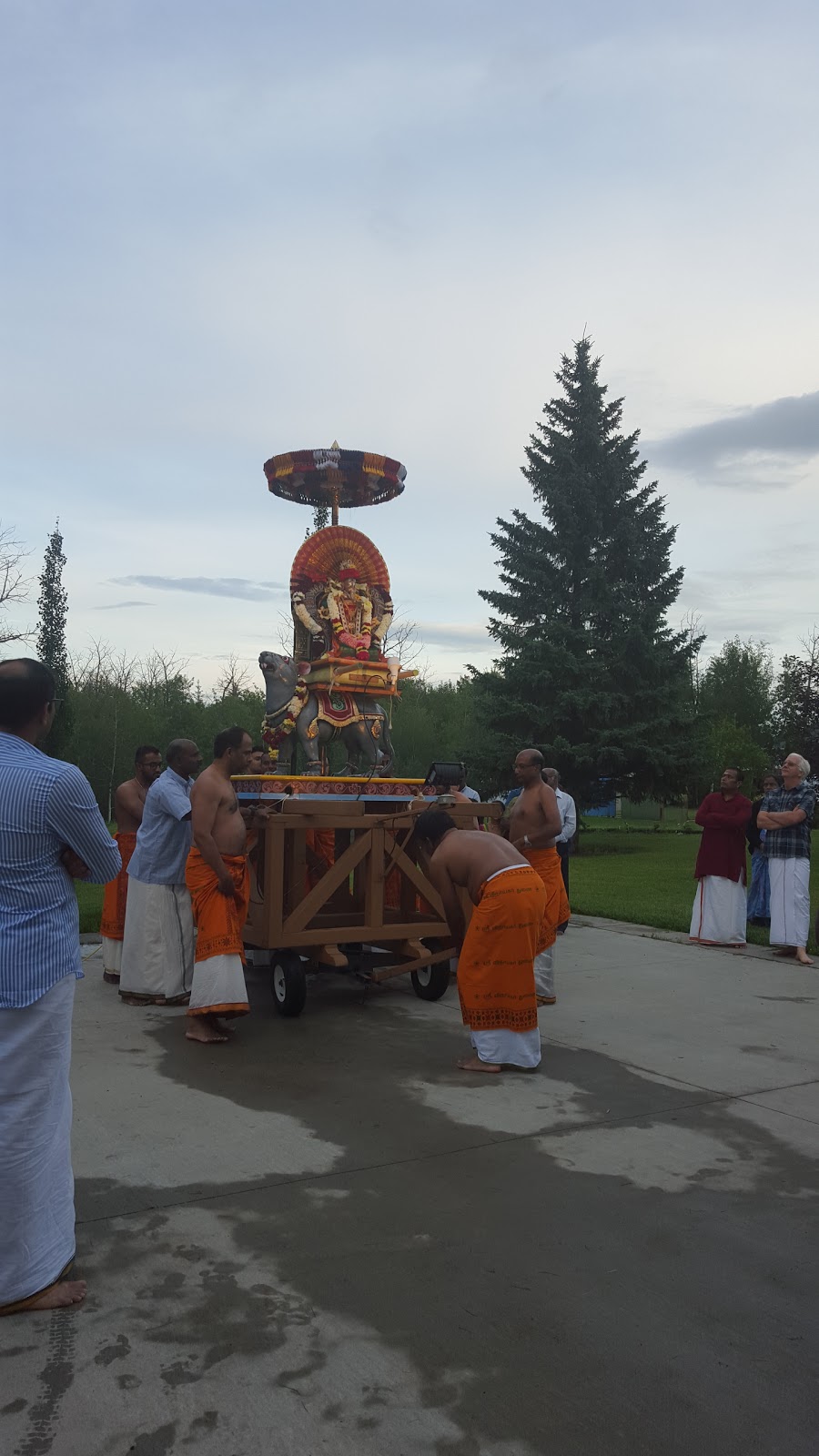Edmonton Maha Ganapathy Temple | 128 Running Creek Rd NW, Edmonton, AB T6J 7B1, Canada | Phone: (780) 988-5161