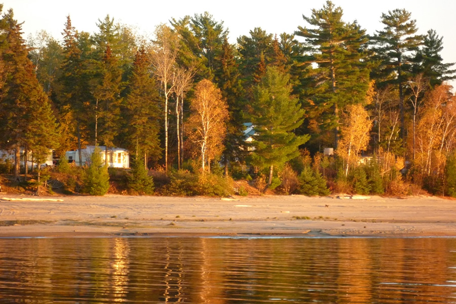 Pourvoirie Colvert | 104 Rue Alexandre Charette, Lac-des-Écorces, QC J0W 1H0, Canada | Phone: (819) 660-3218