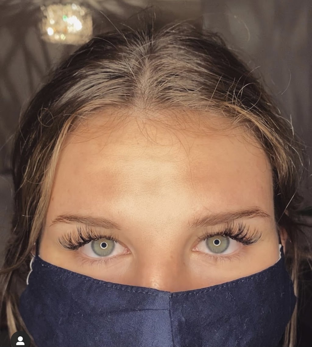 POV Lash Studio | 438 Highland Rd E, Kitchener, ON N2M 3W7, Canada | Phone: (519) 608-5292