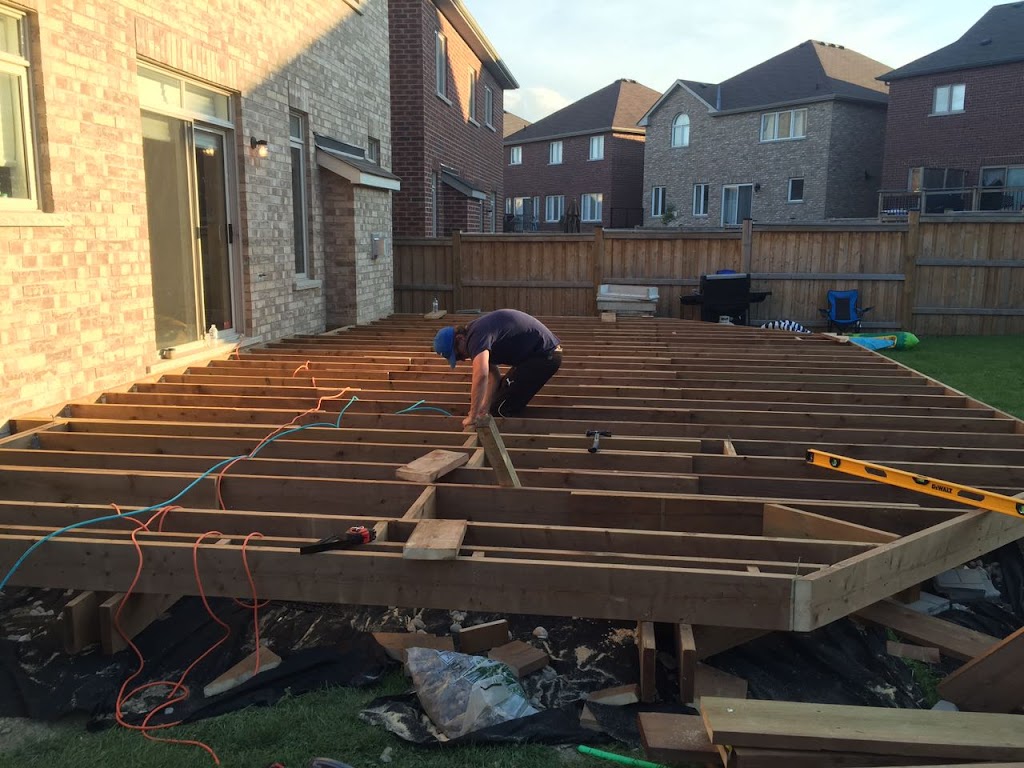 Royal Deck Builder Markham | 9249 Ninth Line #12, Markham, ON L6B 0H5, Canada | Phone: (647) 660-3562