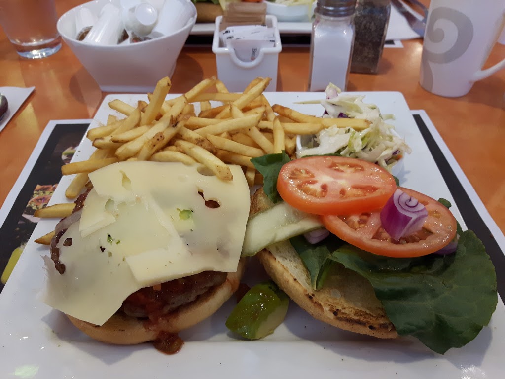 Ben & Florentine | 1900 Boulevard Monseigneur-Langlois Local 110, Salaberry-de-Valleyfield, QC J6S 5R1, Canada | Phone: (450) 377-8484