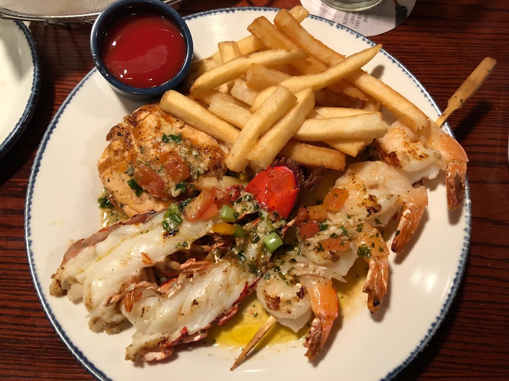 Red Lobster | 790 Burnhamthorpe Rd W, Mississauga, ON L5C 3X3, Canada | Phone: (905) 848-8477