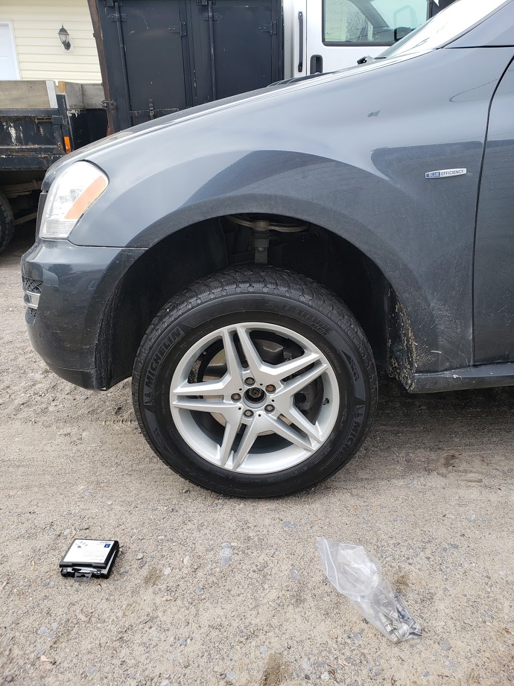 Alness Motors | 1290 Finch Ave W #9, North York, ON M3J 3K3, Canada | Phone: (416) 831-9491