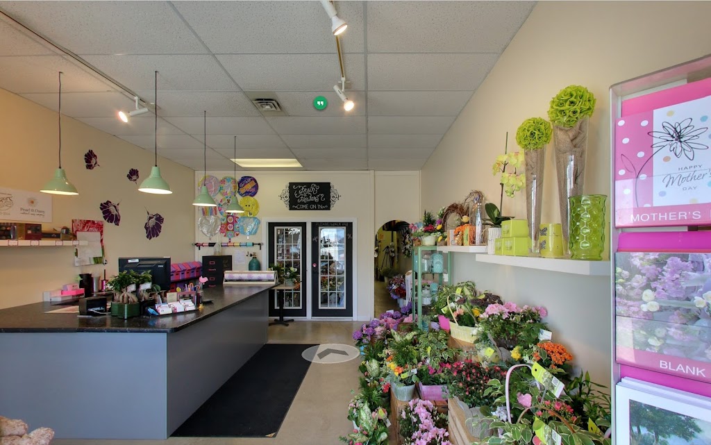 Dragonfly Flowers | 2230 McPhillips St, Winnipeg, MB R2V 3C8, Canada | Phone: (204) 633-5200