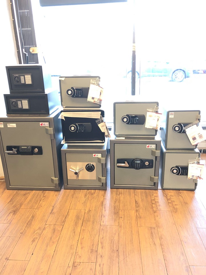 Guildford Locksmith | 10226 152 St Unit 108, Surrey, BC V3R 6N7, Canada | Phone: (604) 588-3835