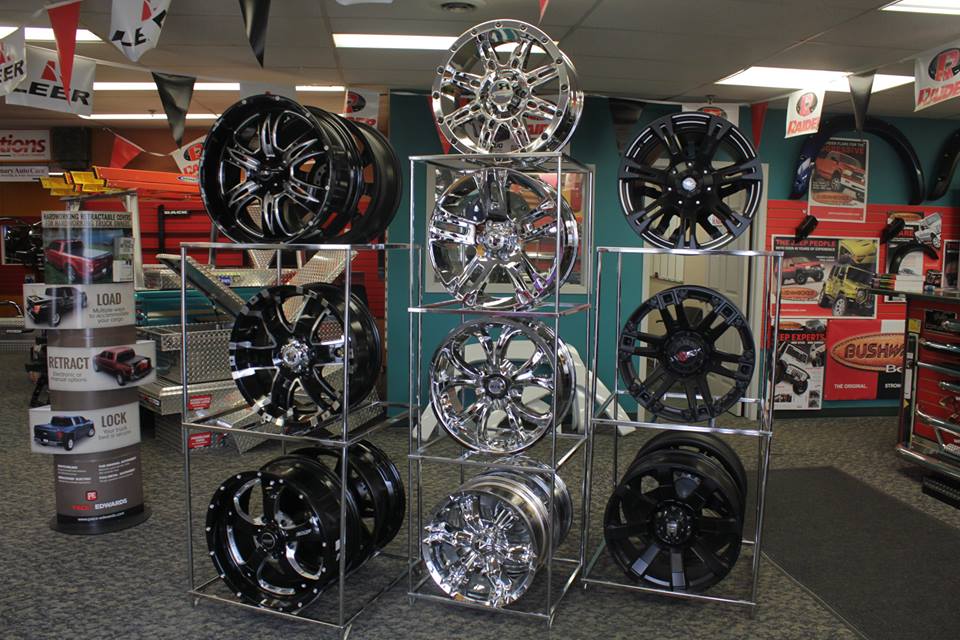 Custom Creations Ltd | 1411 1 Ave, Regina, SK S4R 8H2, Canada | Phone: (306) 721-3333