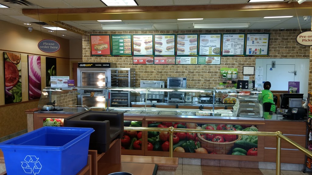 Subway | 630 Pinewood Rd, Riverview, NB E1B 5M7, Canada | Phone: (506) 855-2455
