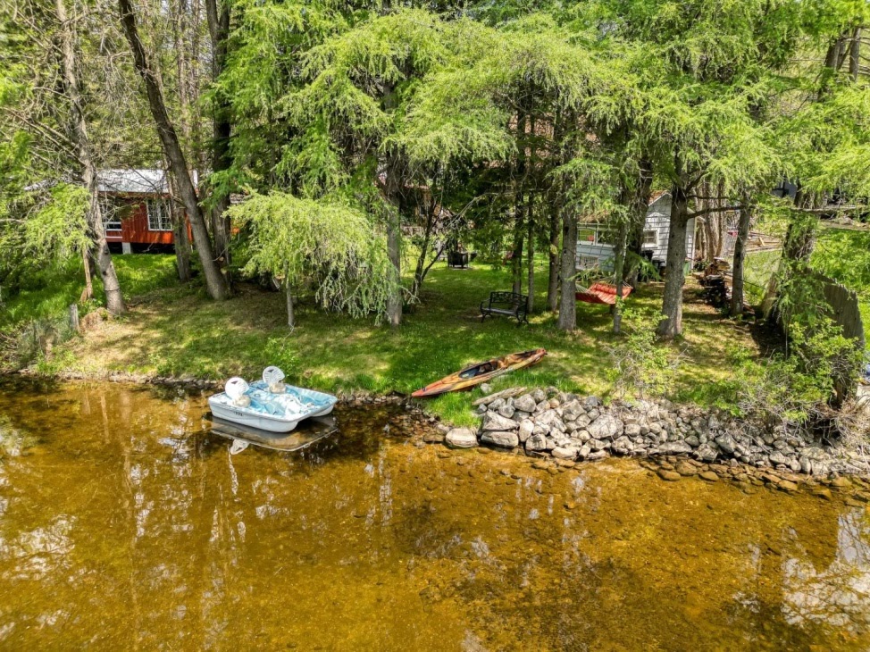 Le Féeria Chalet & Spa | 2480 Chem. des Îles, Entrelacs, QC J0T 2E0, Canada | Phone: (514) 518-6127