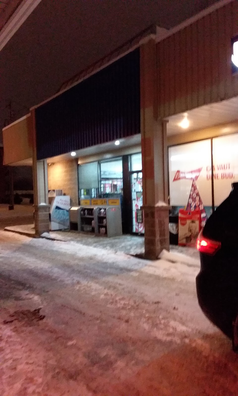 Sonic | 3100 Chemin de la Rivière-Cachée, Boisbriand, QC J7H 1H9, Canada