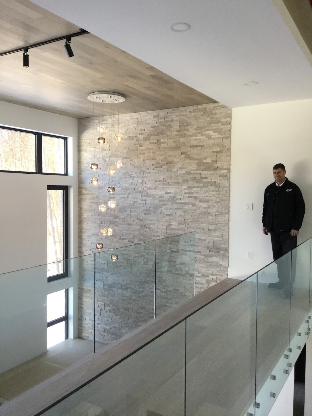 AMP CHAMP INC. | 24 Ronell Crescent, Collingwood, ON L9Y 4J7, Canada | Phone: (705) 446-3088