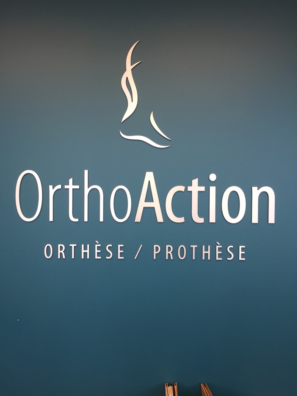 OrthoAction Inc. | 4915 Rte Marie-Victorin, Contrecoeur, QC J0L 1C0, Canada | Phone: (800) 949-6164