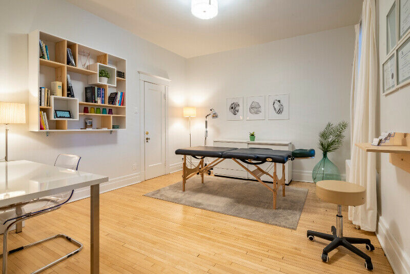 Laurence Garel Massothérapie énergétique | 1133 Bd Saint-Joseph E, Montréal, QC H2J 1L3, Canada | Phone: (514) 809-5535