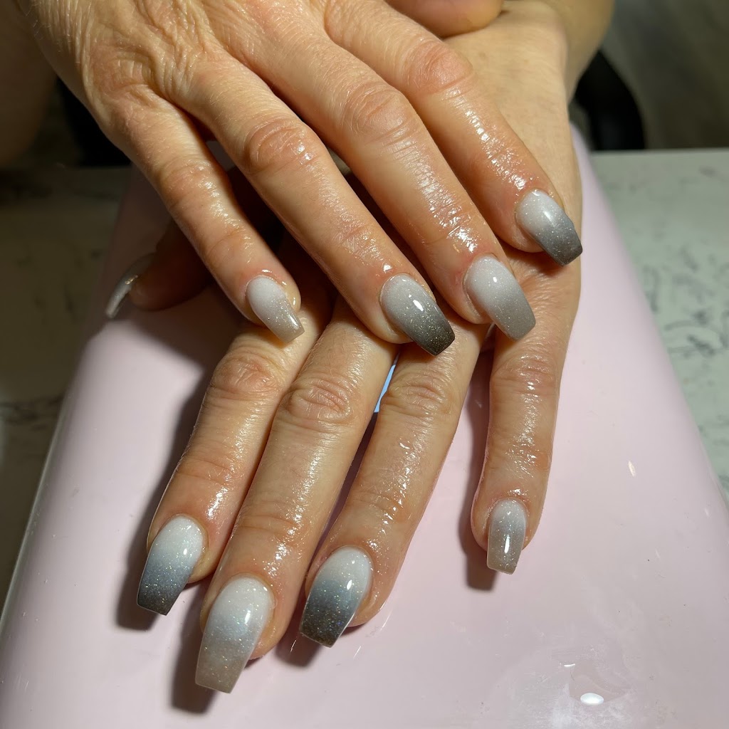 Deavys Beauties Ongles & Esthetique | 8466 Bd Lacordaire, Saint-Léonard, QC H1R 2A5, Canada | Phone: (514) 322-0707