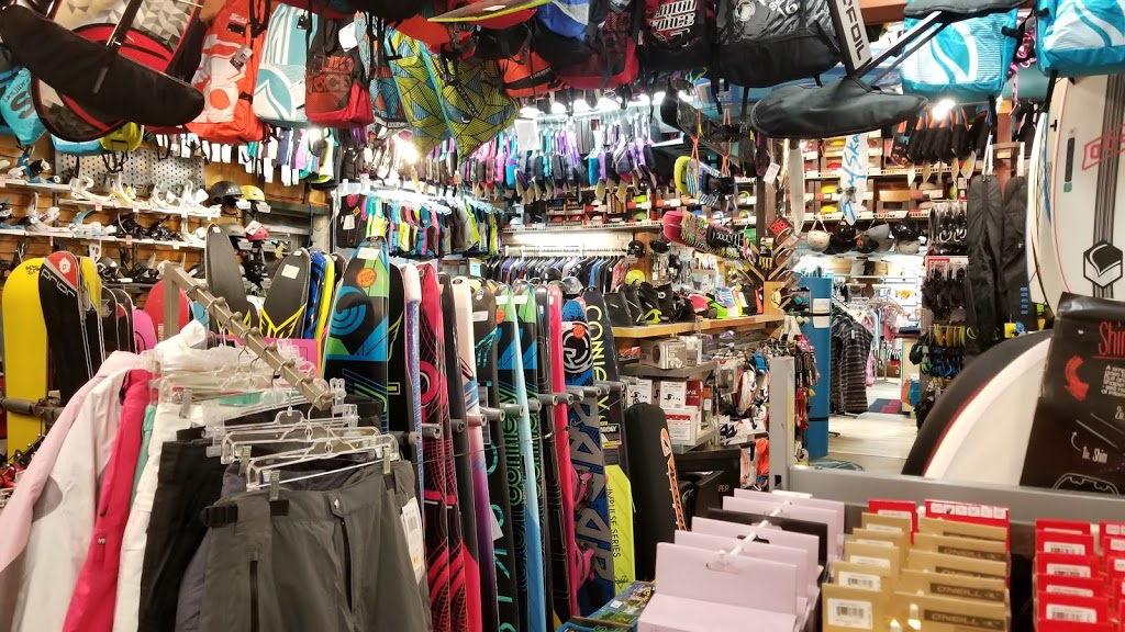Sharks La Boutique | 313 Boulevard Cartier O, Laval, QC H7N 2J3, Canada | Phone: (450) 663-5543