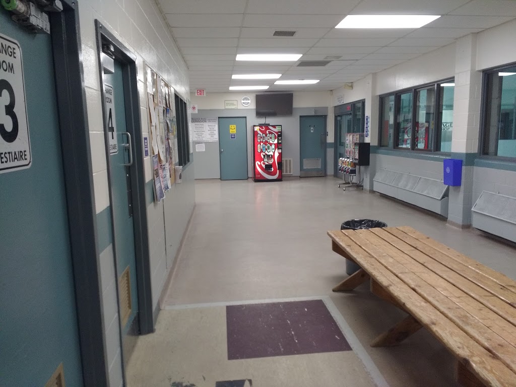 Manotick Arena & Community Centre | 5572 Dr Leach Dr, Manotick, ON K4M 1L7, Canada | Phone: (613) 692-4772