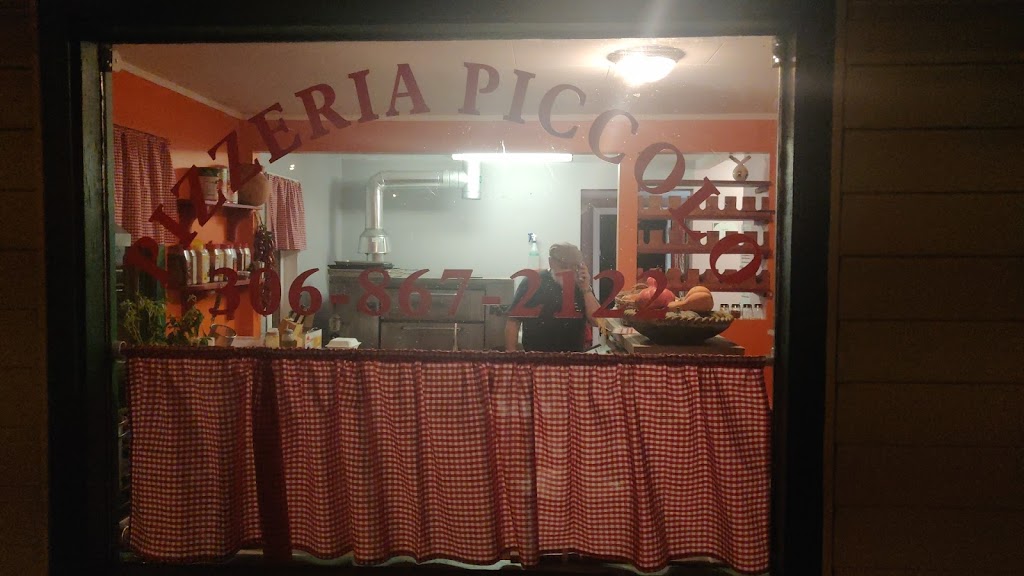 Pizzeria piccolo | 420 Saskatchewan Ave #18, Outlook, SK S0L 2N0, Canada