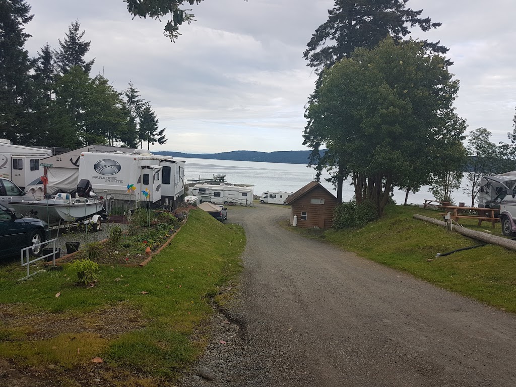 Osborne Bay Resort | 1450 Charlotte St, Crofton, BC V0R 1R0, Canada | Phone: (250) 246-4787