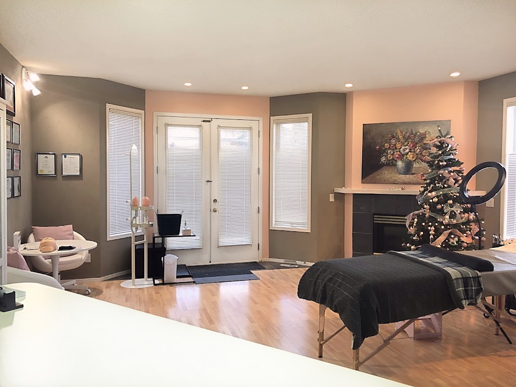 Lash Cottage | Hamptons Dr NW, Calgary, AB T3A 5V9, Canada | Phone: (587) 200-6388