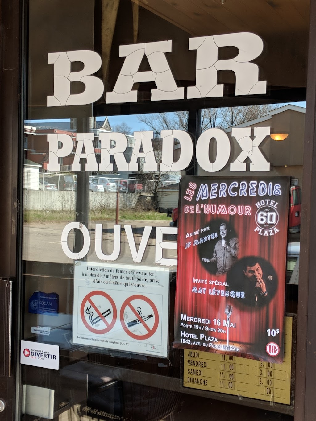 Bar Paradox | Av. du Port, Saguenay, QC G7B 2G9, Canada | Phone: (418) 544-0810