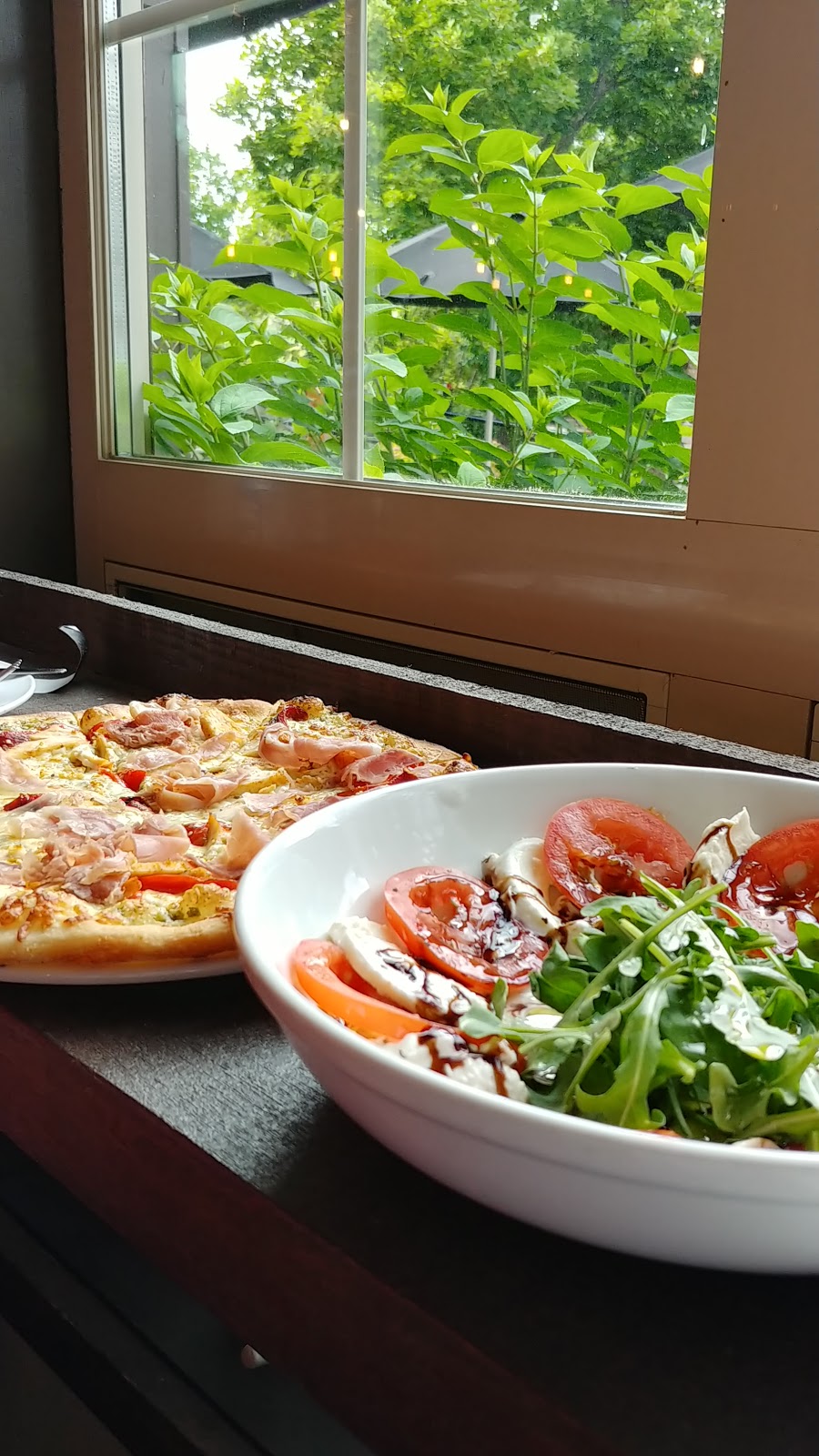 Pallinos | Predator Ridge Resort, 301 Village Centre Pl, Vernon, BC V1H 1G4, Canada | Phone: (250) 503-3405