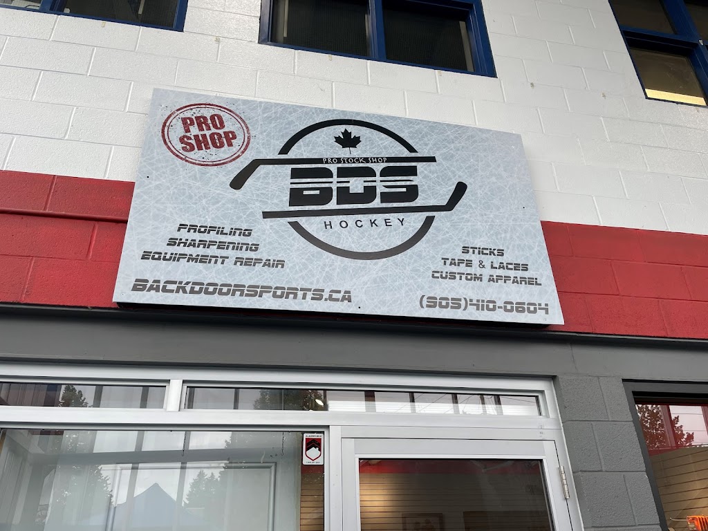 BDS Hockey Pro Shop | 1401 Phillip Murray Ave Unit A, Oshawa, ON L1J 8C4, Canada | Phone: (905) 410-0604