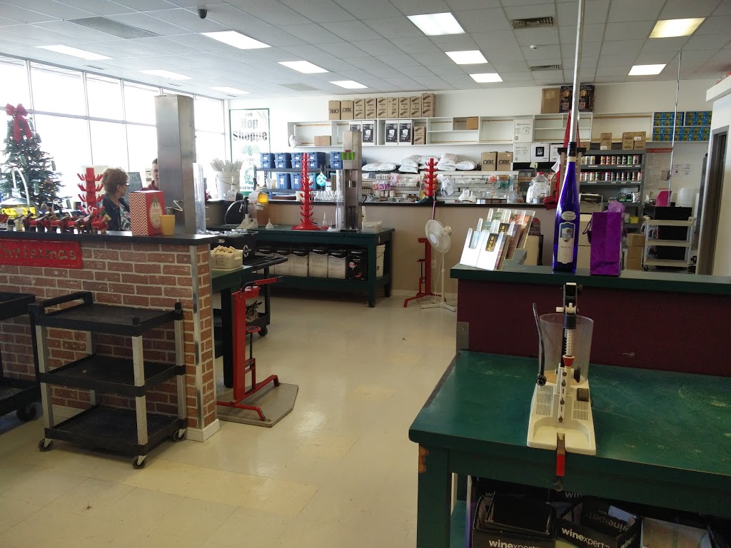 Jakes Windsor Brew | 2785 Howard Ave, Windsor, ON N8X 3X8, Canada | Phone: (519) 250-8602