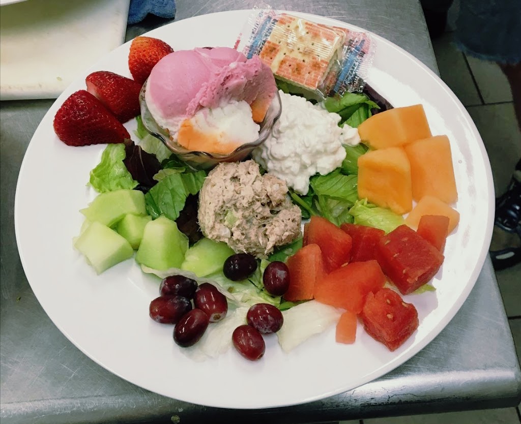 Apple Granny | 433 Center St, Lewiston, NY 14092, USA | Phone: (716) 754-2028