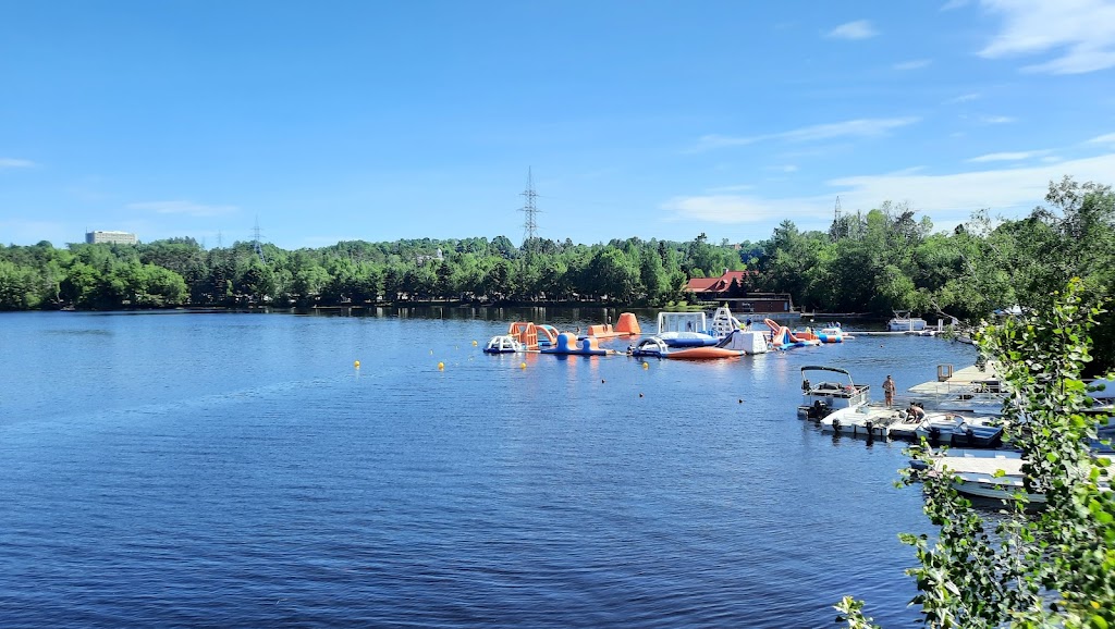 Aqua Radical | 1900 Ave Melville, Shawinigan, QC G9N 6T8, Canada | Phone: (819) 247-3662