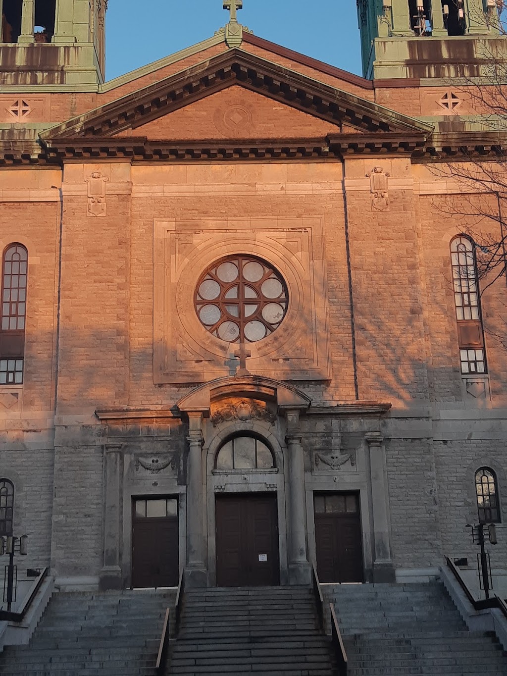 Saint-Mark Catholic Church | church | 1G5, 2600-2602 Rue Beaubien E, Montréal, QC H1Y 1G5, Canada | 5147225652 OR +1 514-722-5652