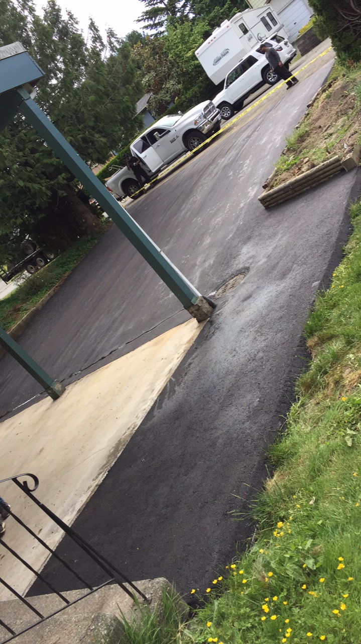 G G Blacktop Ltd (Since 1987) | 12268 102a Ave, Surrey, BC V3V 8A7, Canada | Phone: (604) 345-6715