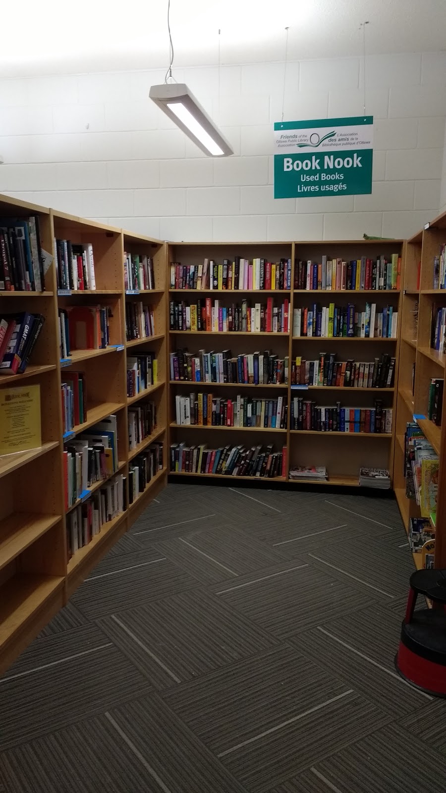 Ottawa Public Library - Hazeldean | library | 50 Castlefrank Rd, Kanata, ON K2L 2N5, Canada | 6135802940 OR +1 613-580-2940