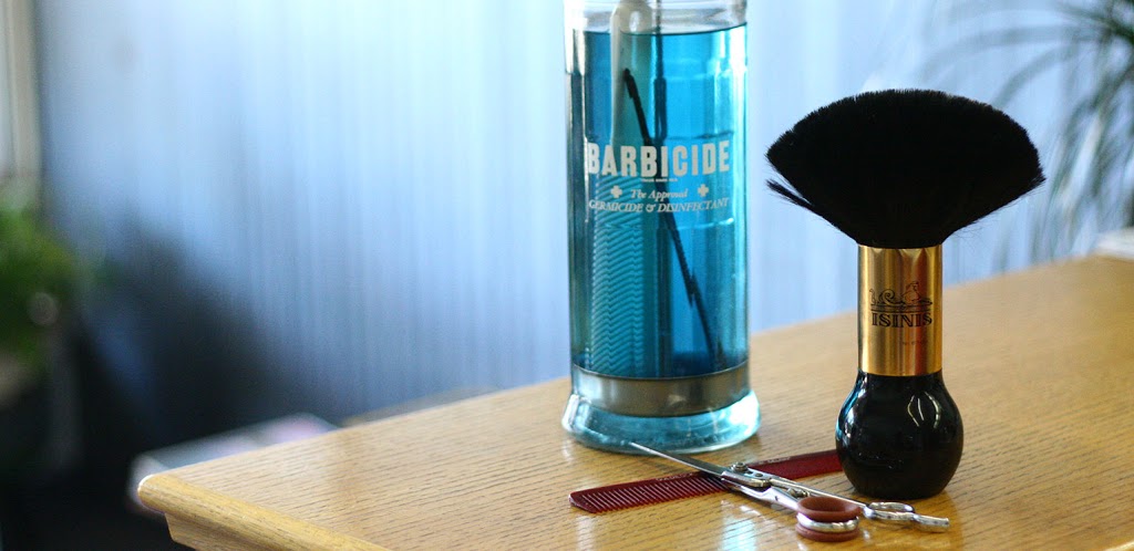 Kitsilano Barbers | 2387 W 4th Ave, Vancouver, BC V6K 1P2, Canada | Phone: (604) 733-2710